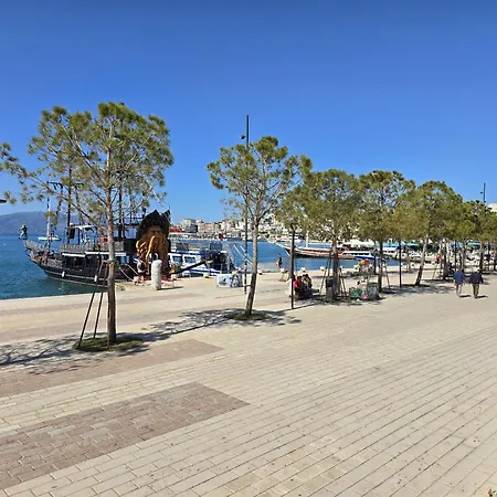 Happy Eri Διαμέρισμα Σαράντα